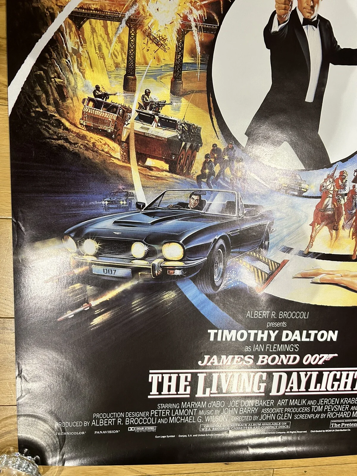 The Living Daylights 1-sheet / ORIGINAL / MINT, image 4