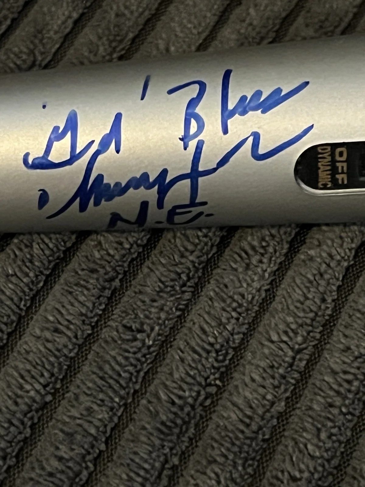 New Edition LSG Star * JOHNNY GILL * Signed Autograph Microphone 🎤 ACOA CERT, image 3