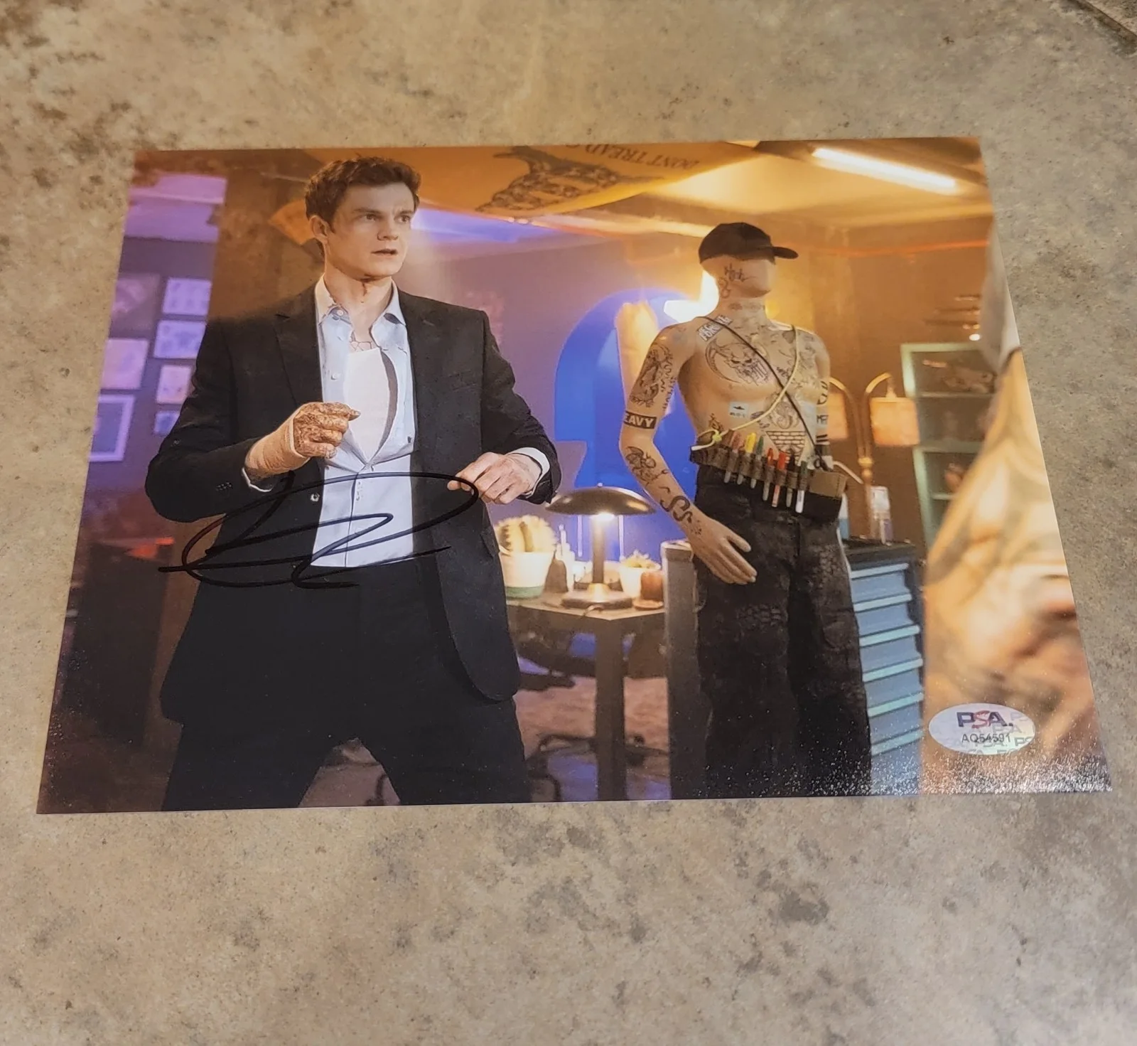 Jack Quaid — Jack Quaid signed 8x10 photo autograph PSA DNA Novocaine fight