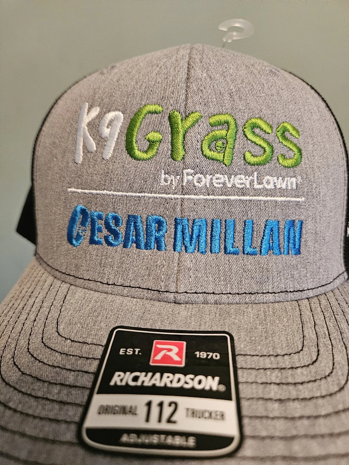CESAR MILLAN SIGNED Dog Wisperer K9 Grass, Jeffery Earnhardt #26 Baseball Cap, изображение 2