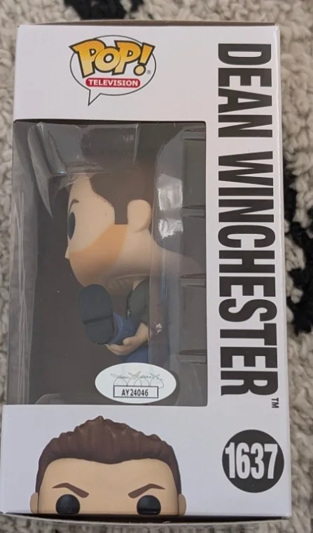 JENSEN ACKLES signed FUNKO POP Dean Winchester JSA Authenticated SUPERNATURAL, image 2
