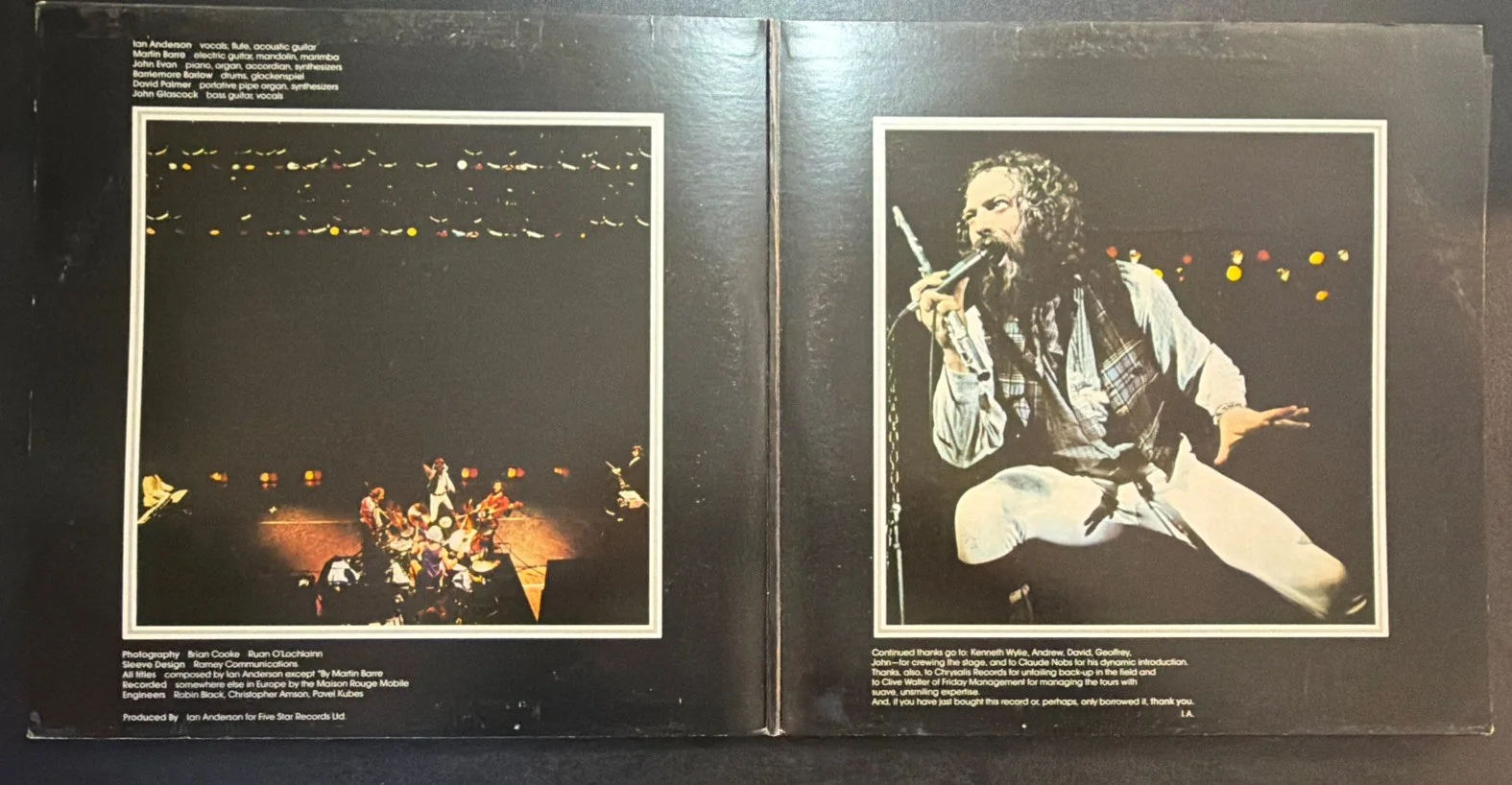 Ian Anderson Jethro Tull Signed Autographed Busting Out LIVE Vinyl Album, image 5