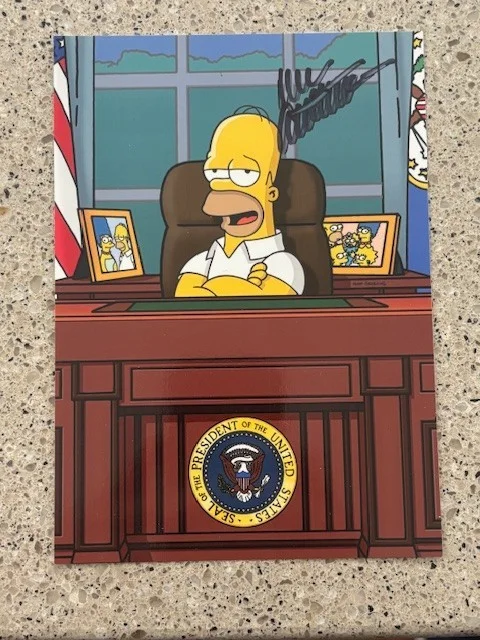 DAN CASTELLANETA — DAN CASTELLANETA VOICE OF HOMER SIMPSON SIGNED 5X7 PRESIDENT PHOTO THE SIMPSONS!