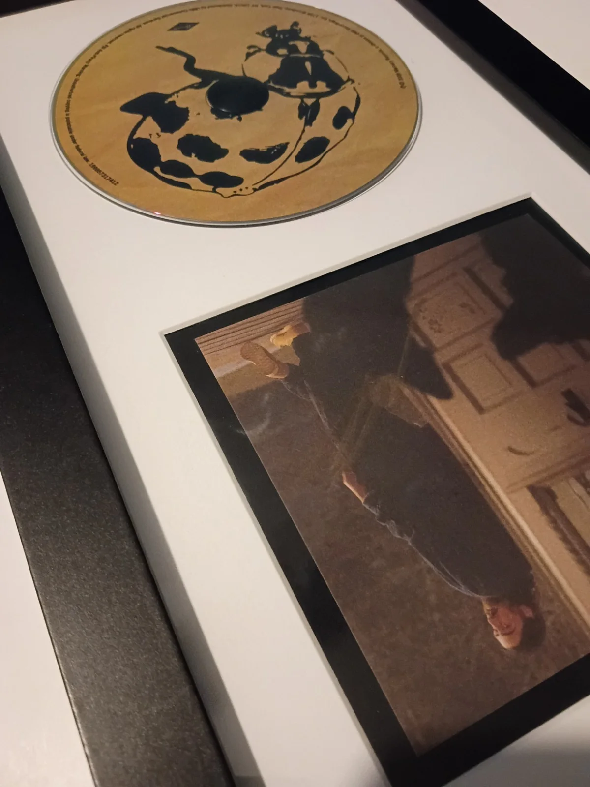 Noah Kahan Signed CD The Great Divide Studio Framed, изображение 2