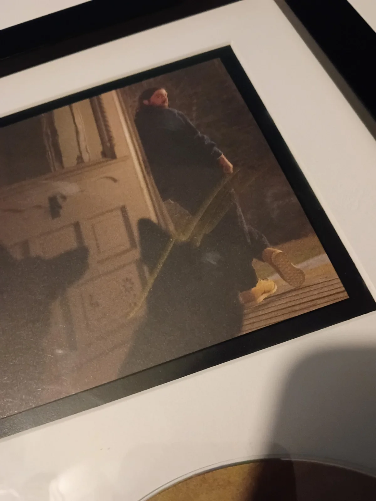 Noah Kahan Signed CD The Great Divide Studio Framed, изображение 3