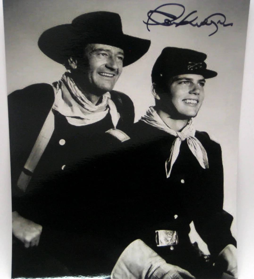 PATRICK WAYNE — PATRICK WAYNE HOLLYWOOD LEGEND AUTOGRAPHED 8X10 PHOTO COA FREE SHIP!, image 2