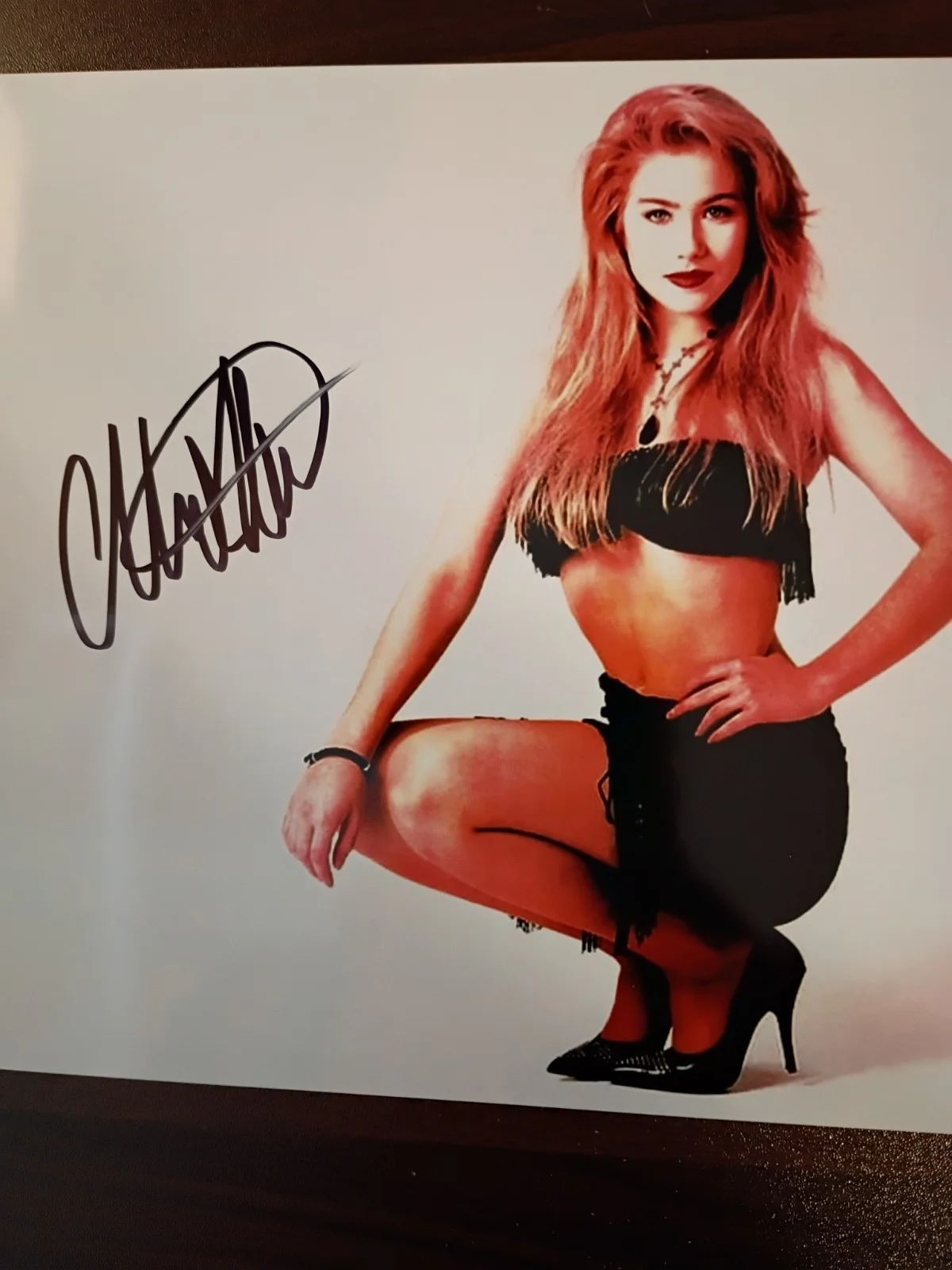 Christina Applegate — Christina Applegate Signed 8x10 COA W/Matching Numbered Sticker, image 4