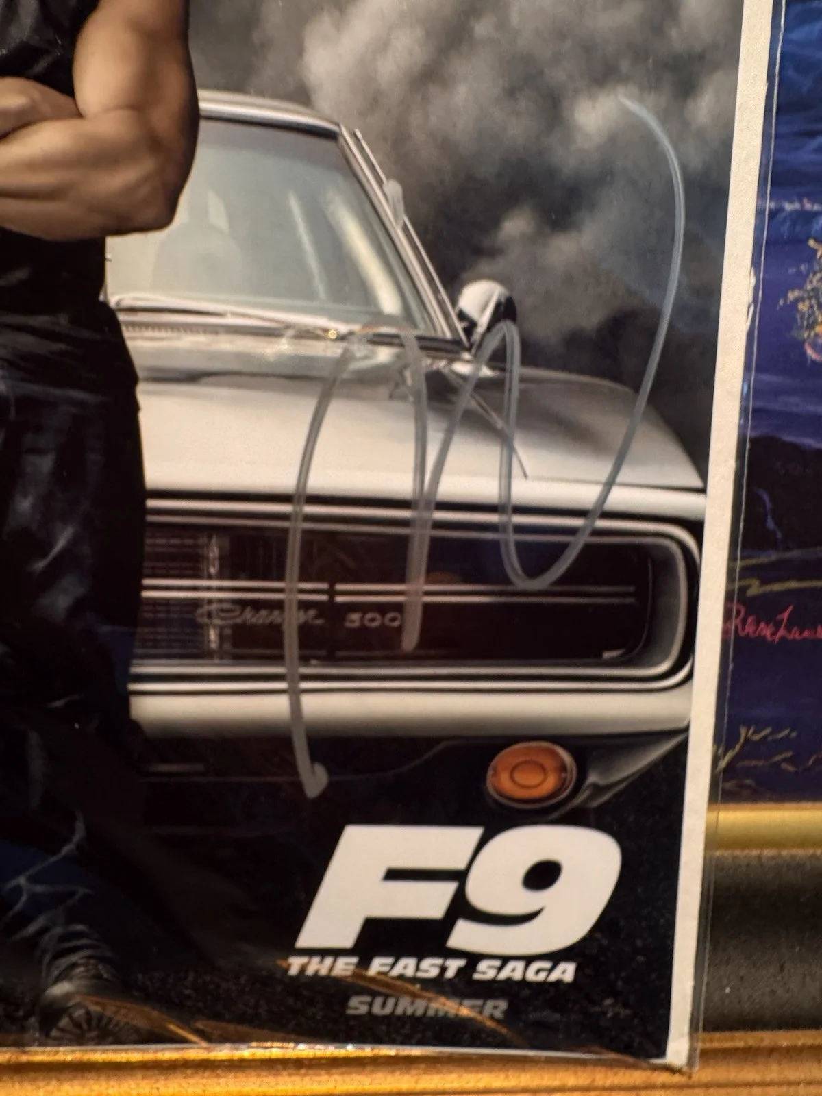Vin Diesel Signed "F9: The Fast Saga" 11" x 17" Photo:Beckett COA, изображение 2