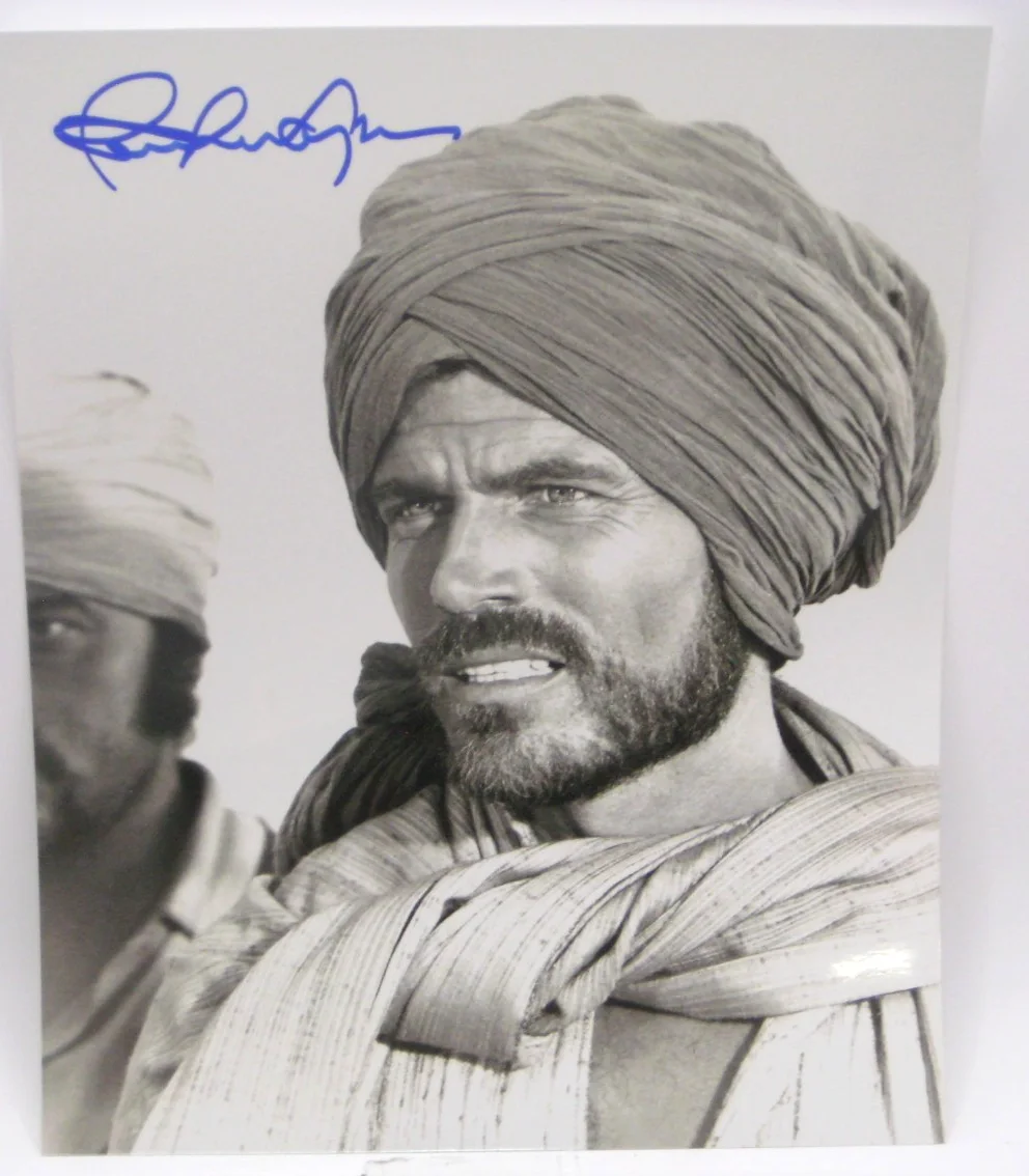 PATRICK WAYNE — PATRICK WAYNE HOLLYWOOD LEGEND AUTOGRAPHED 8"X10" PHOTO COA FREE SHIPPING!, изображение 2