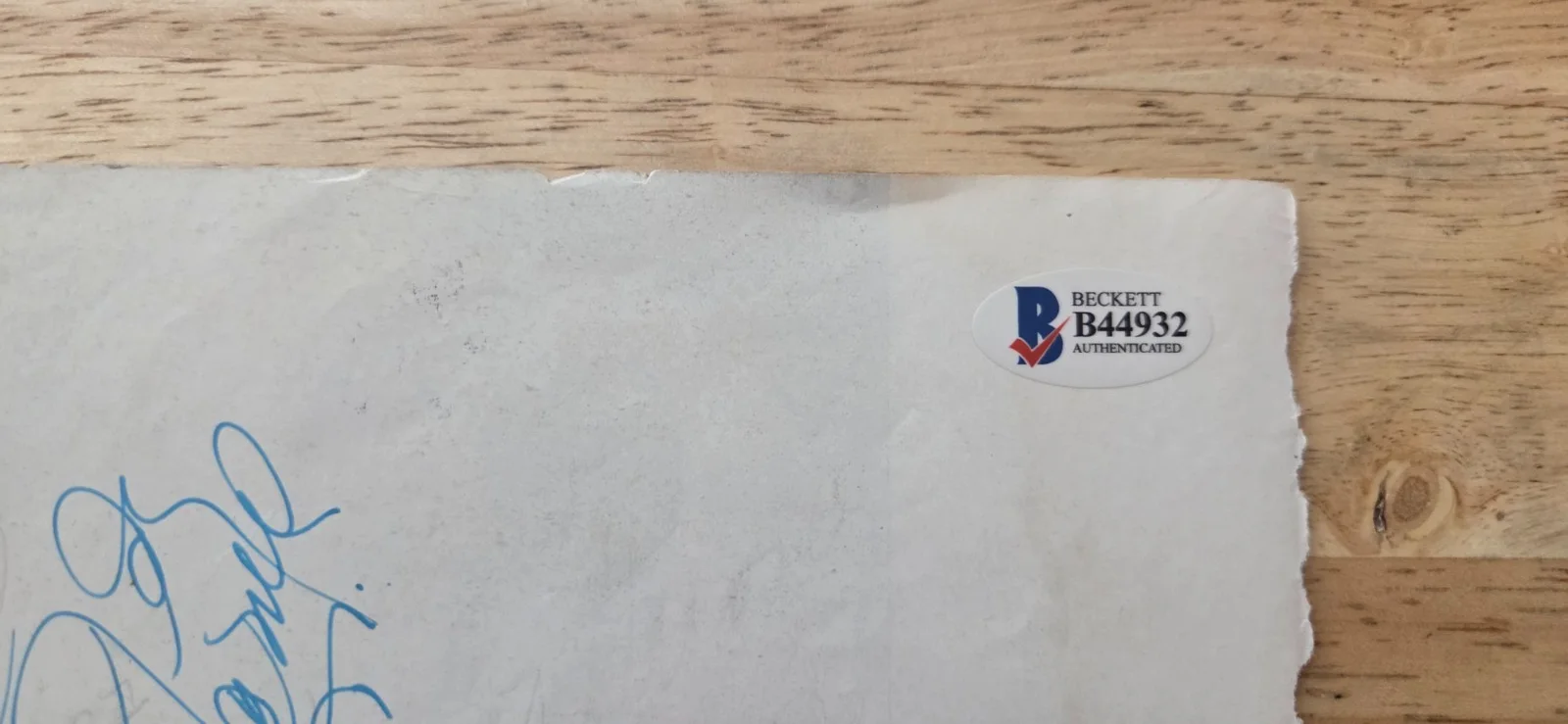 Celia Cruz — Celia Cruz ~ Signed Autographed book page. Beckett COA, image 3
