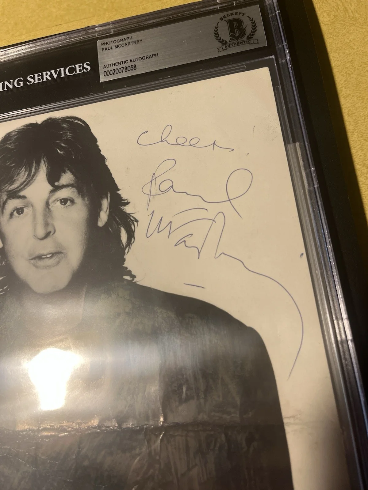 Paul McCartney Signed Autographed 8x10 Photo Beckett Encapsulated Perry Cox LOA, изображение 2