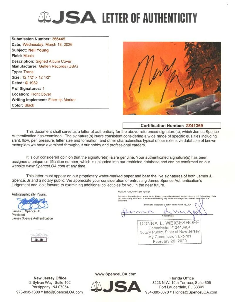 Neil Young — Neil Young Signed Autograph Trans Album Vinyl Record Crosby Stills Nash JSA COA, изображение 3