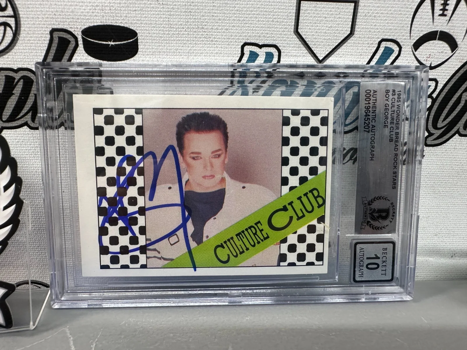 BOY GEORGE CULTURE CLUB SIGNED AUTOGRAPHED WONDER BREAD 1985 CARD BECKETT BAS 10, изображение 2