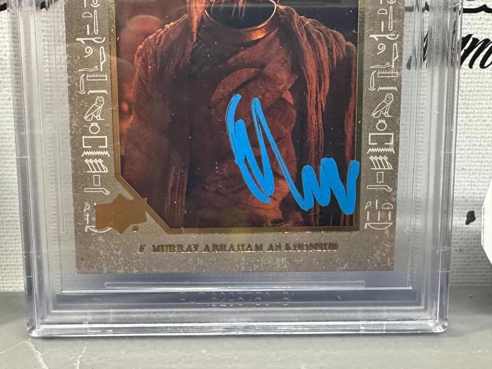 23 UPPER DECK MARVEL MCU SCARFACE GRAND BUDAPEST HOTEL AMADEUS — F MURRAY ABRAHAM KHONSHU MOON KNIGHT SIGNED AUTOGRAPHED 2023 UD CARD BECKETT BAS, изображение 4