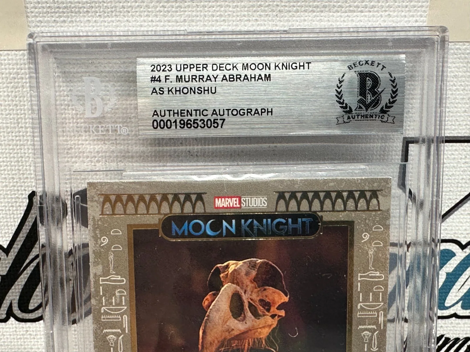 23 UPPER DECK MARVEL MCU SCARFACE GRAND BUDAPEST HOTEL AMADEUS — F MURRAY ABRAHAM KHONSHU MOON KNIGHT SIGNED AUTOGRAPHED 2023 UD CARD BECKETT BAS, изображение 5