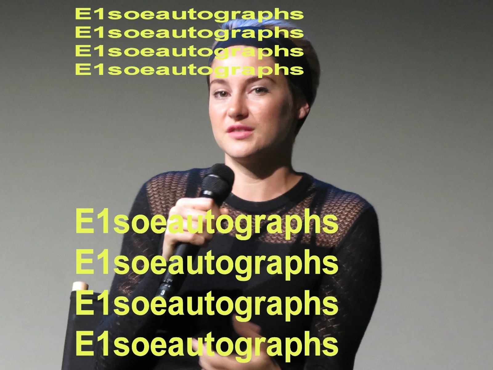 Shailene Woodley — Shailene Woodley signed 8x10 photo - Insurgent, Divergent, Fault, изображение 2