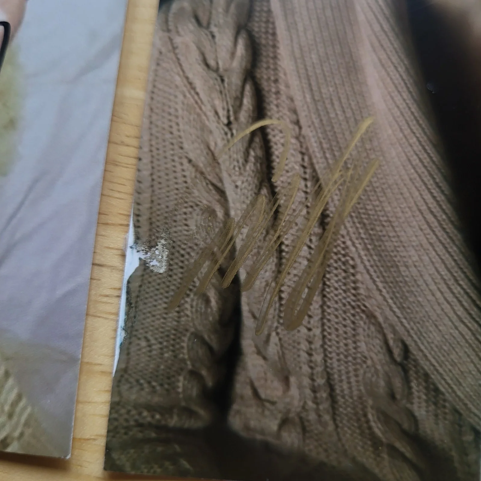 Emily Bergl — Emily Bergl Desperate Housewives Hand Signed 4x6 Autograph Photos, изображение 4
