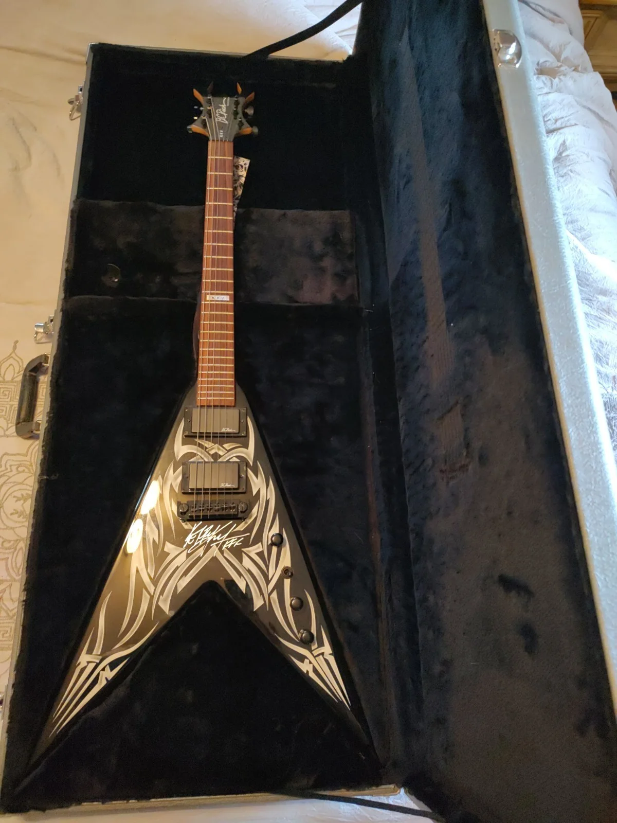 Kerry King Autographed BC Rich Signature Flying V Guitar, image 2