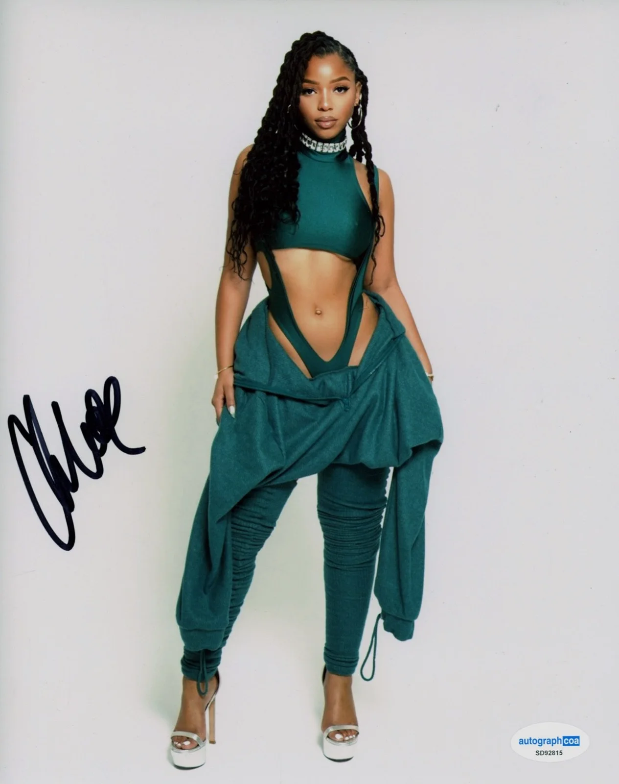 Chloe Bailey — Chloe Bailey signed Autographed 8x10 Photo EXACT PROOF d SEXY Outfit ACOA COA, изображение 5