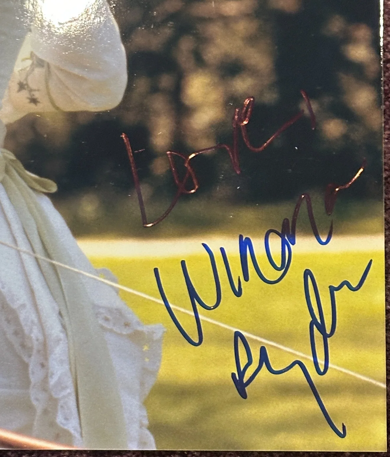 WINONA RYDER — WINONA RYDER Signed 11x14 PHOTO Beckett (BAS) Authenticated, image 2