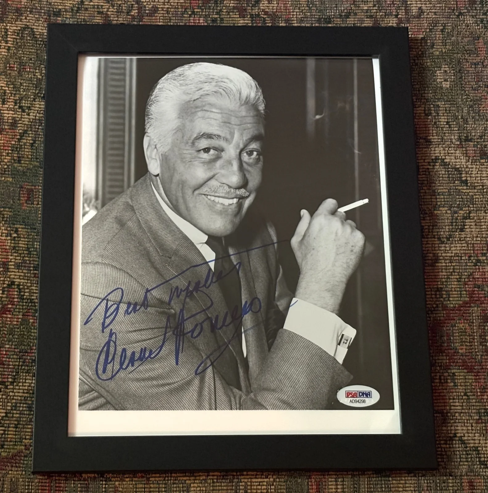 Cesar Romero — Cesar Romero 1966 Batman's TV Joker Framed, Signed & Ins. B+W 8X10 Photo PSA COA, image 3