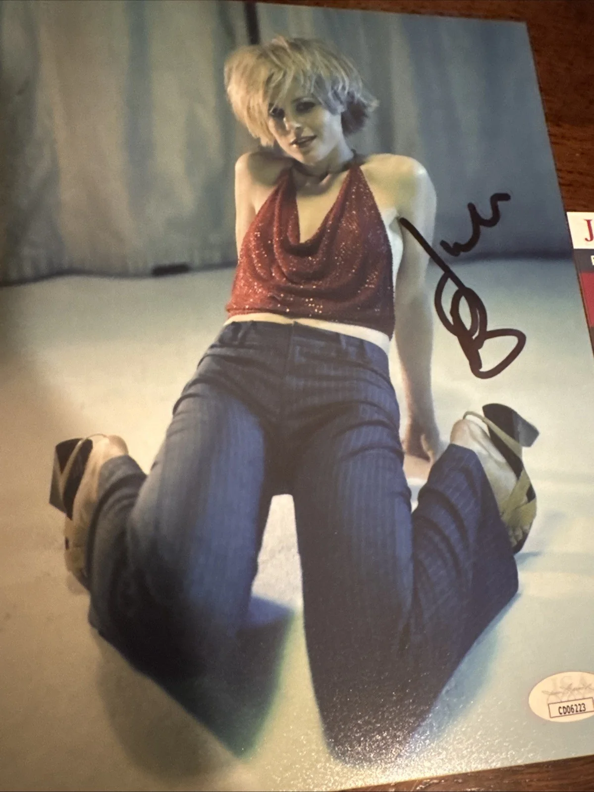 Julie Bowen — Julie Bowen Signed 8x10 Photo Autograph Happy Gilmore Actress JSA COA, изображение 2