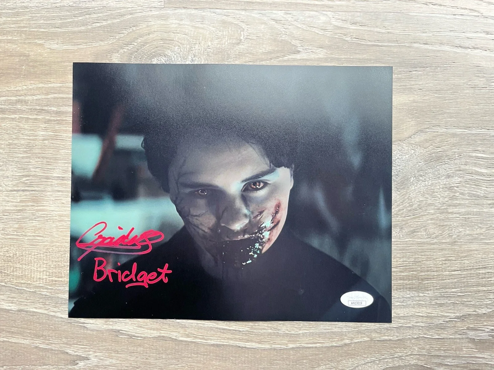 Gabrielle Echols — Gabrielle Echols Signed Evil Dead Rise 8x10 Photo JSA COA Horror Autograph, image 2