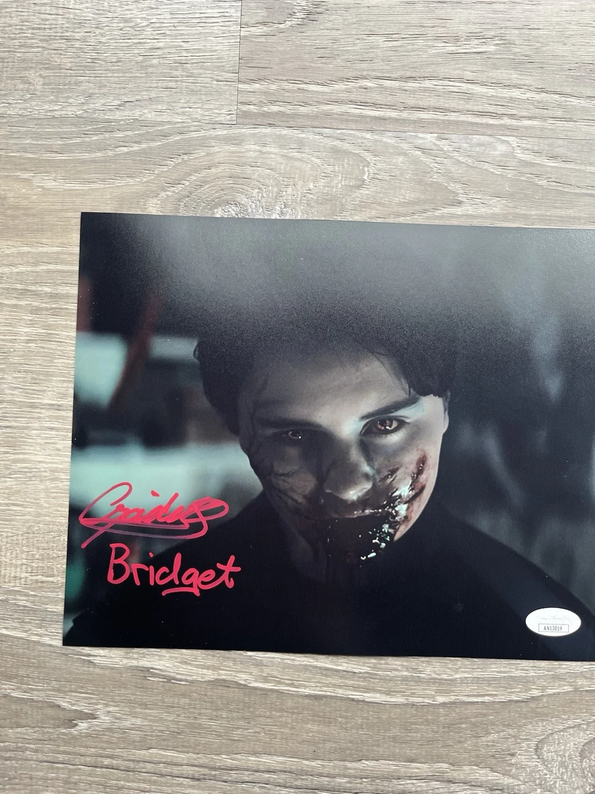Gabrielle Echols — Gabrielle Echols Signed Evil Dead Rise 8x10 Photo JSA COA Horror Autograph, image 4