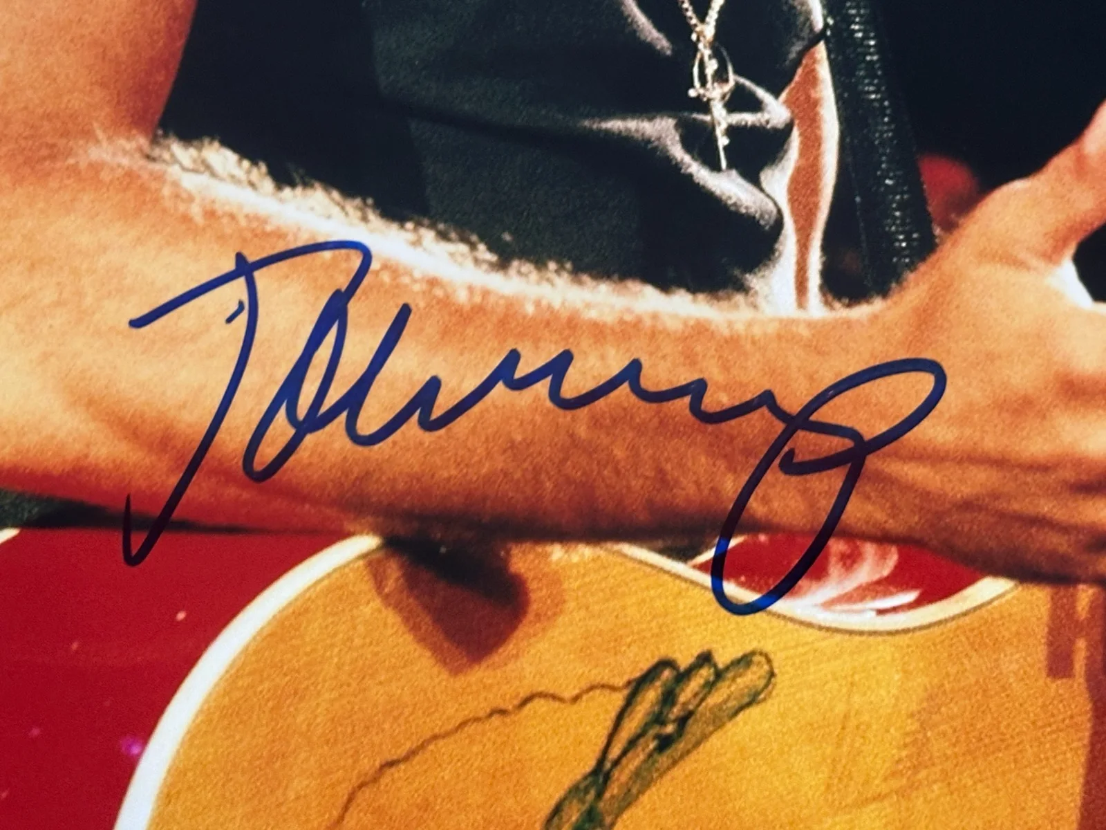 JOHN MELLENCAMP — JOHN MELLENCAMP Signed CONCERT 11x14 PHOTO Beckett (BAS) Auth, изображение 2