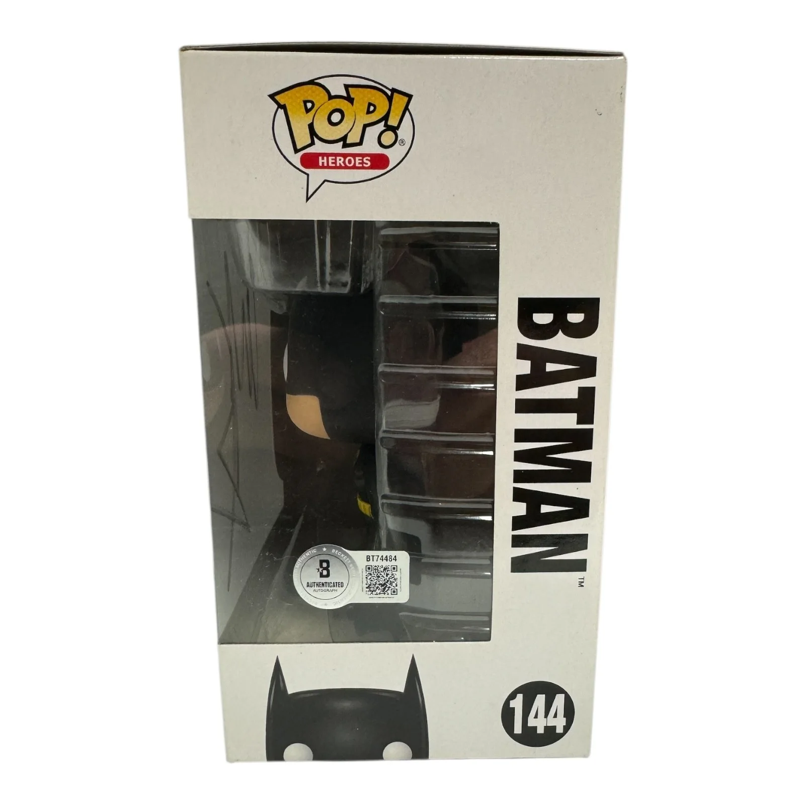 CHRISTIAN BALE — Christian Bale Signed Autograph Batman Funko Pop 144 Beckett Bas The Dark Knight, изображение 2