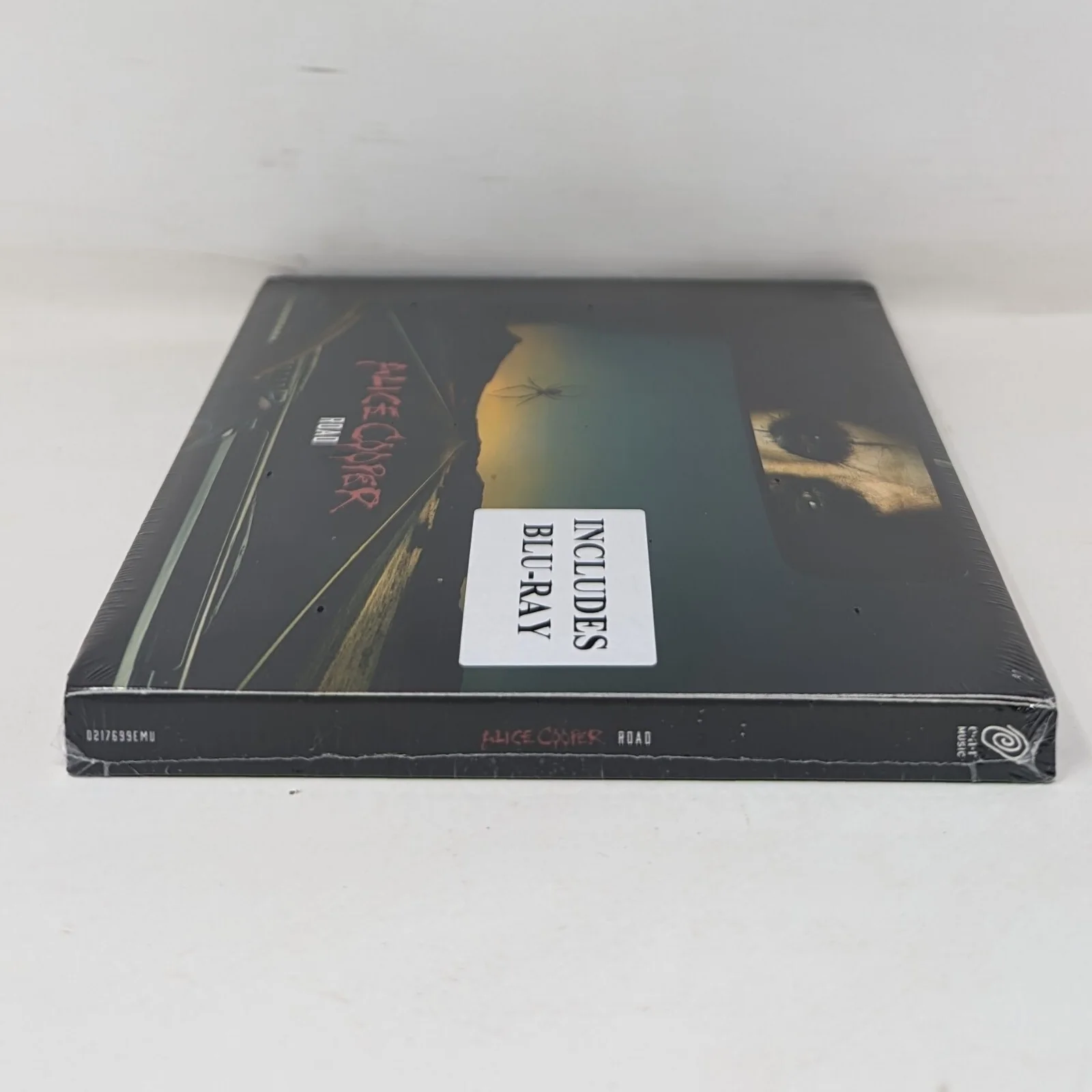Alice Cooper Road CD and Blu-ray With Signed Insert 2023 Autographed New, image 5
