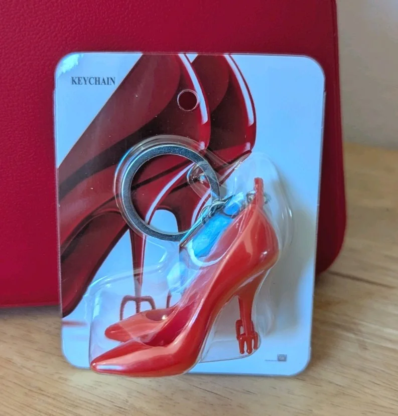 Odeon Devil Wears PRADA 2 Handbag Popcorn Bucket & "Devil" Heels Keyring | NEW, image 5