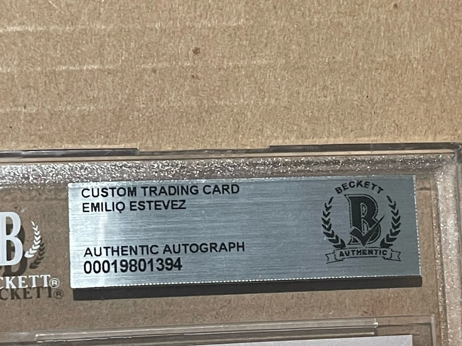 Emilio Estevez — Emilio Estevez Signed Custom Mighty Ducks Trading Card Coach Bombay BECKETT, image 3