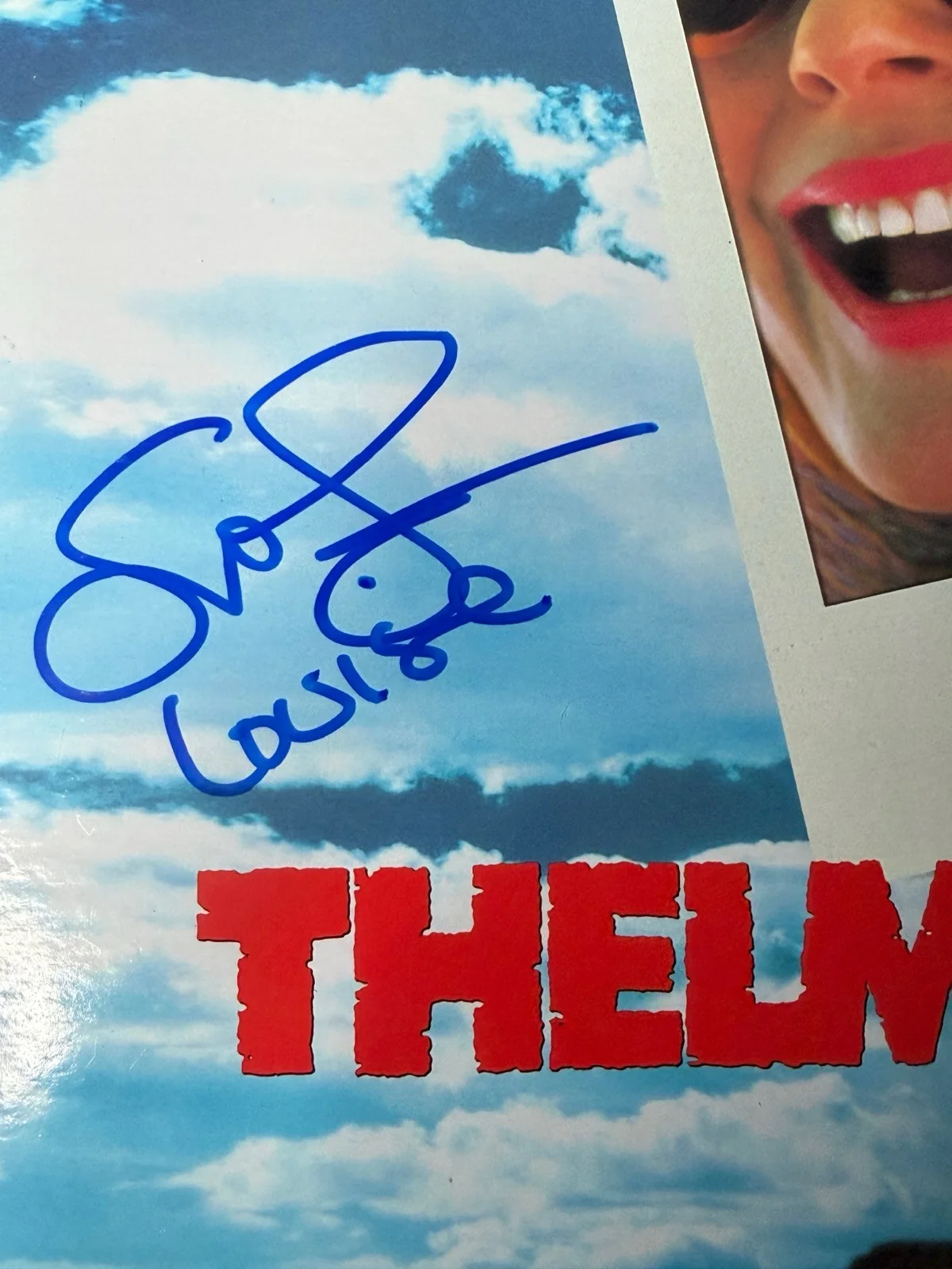 Susan Sarandon, Geena Davis — Susan Sarandon & Geena Davis Signed Thelma & Louise Laserdisc BAS Auto Autograph, изображение 2