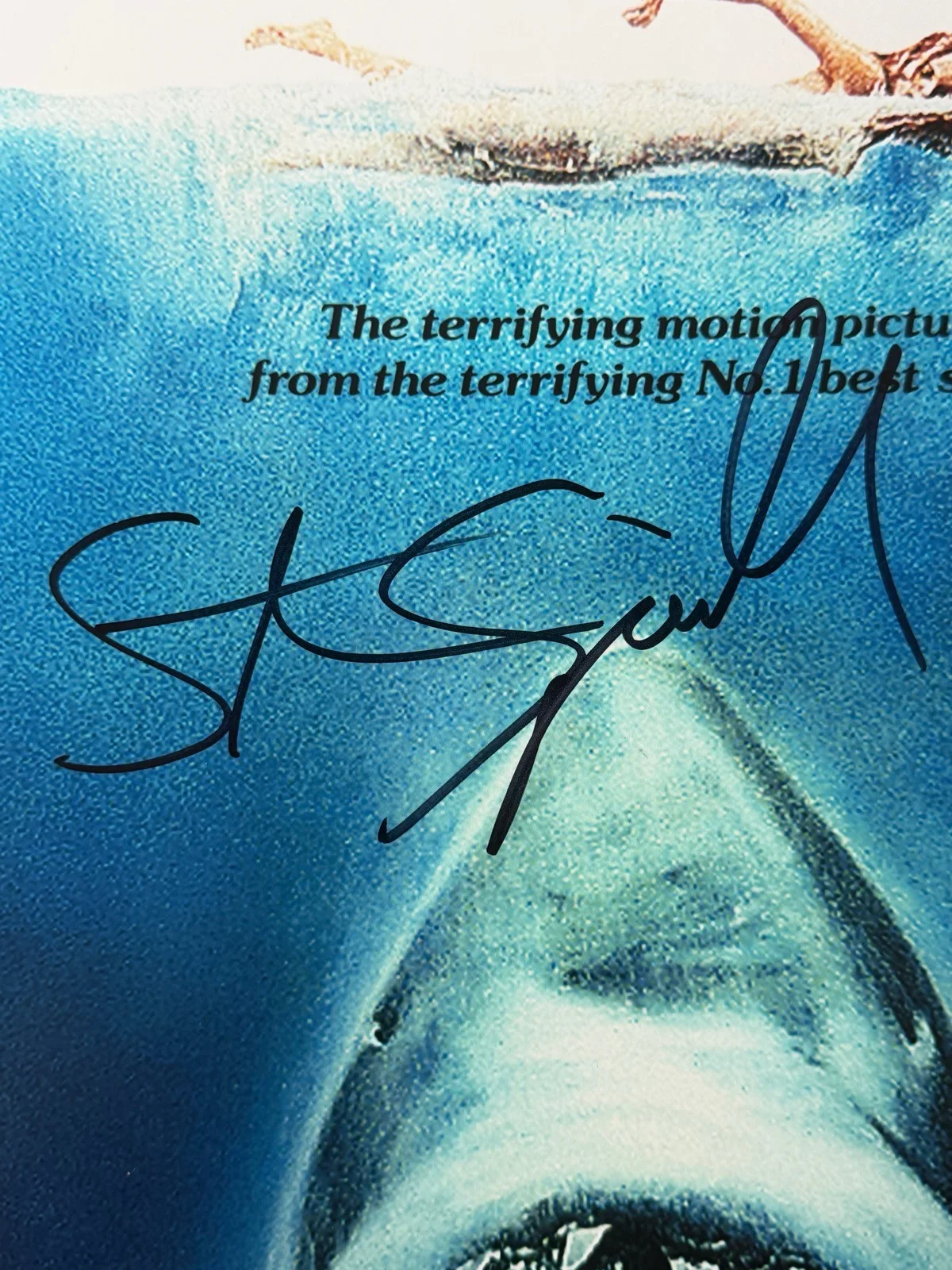 Steven Spielberg — Steven Spielberg Signed JAWS 12x18 Photo Poster Auto BAS Beckett Authenticated, изображение 2