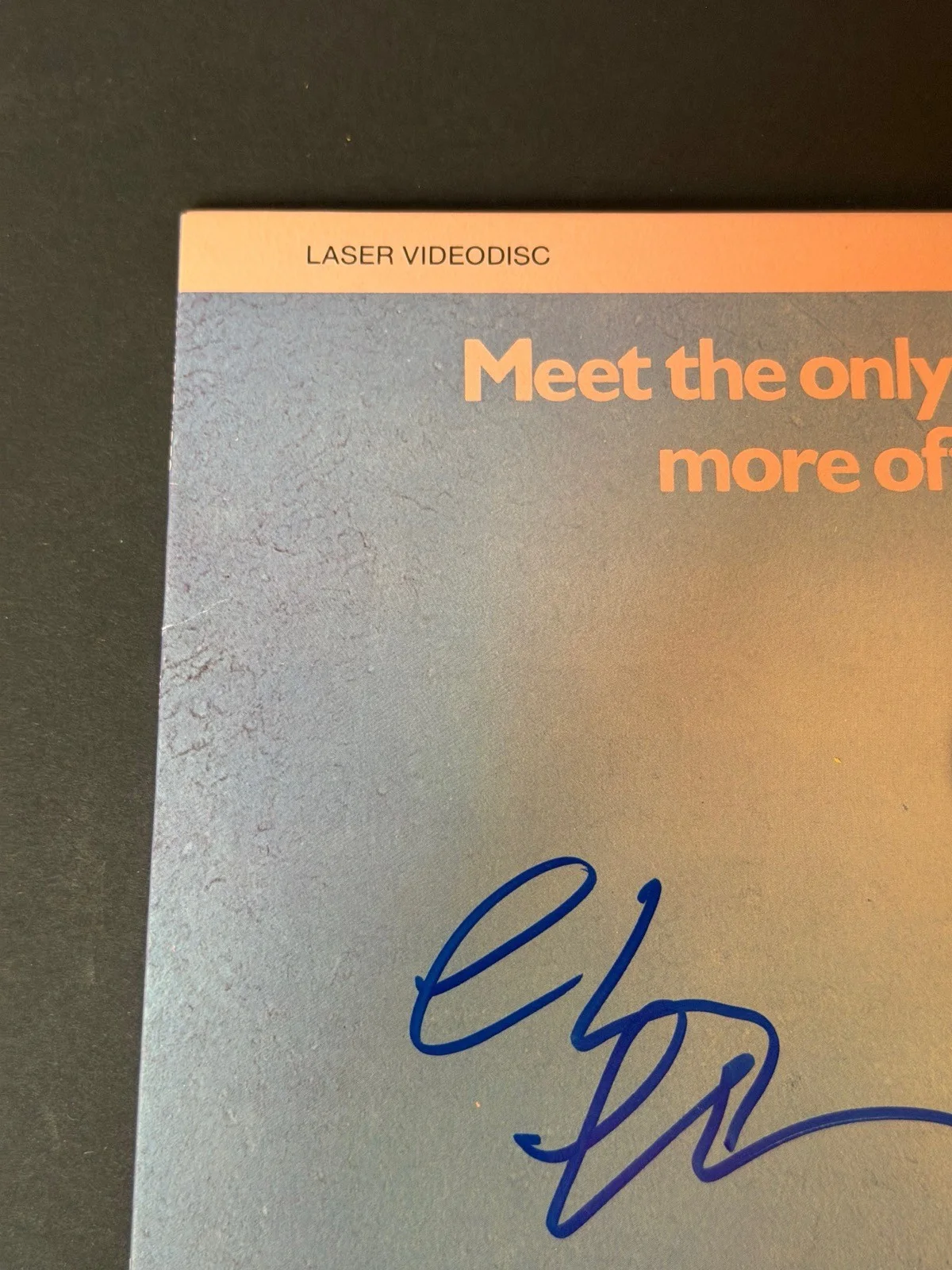 Chevy Chase — Chevy Chase Signed “Fletch” Laserdisc BAS Beckett Authenticated AUTO Autograph, image 3