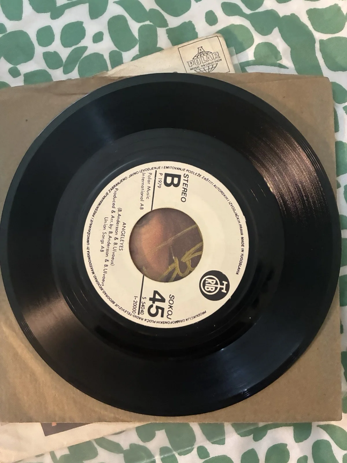 ABBA Voulez-Vous/Angel Eyes Signed 7 Inch Vinyl Record Proof of History Included, изображение 3
