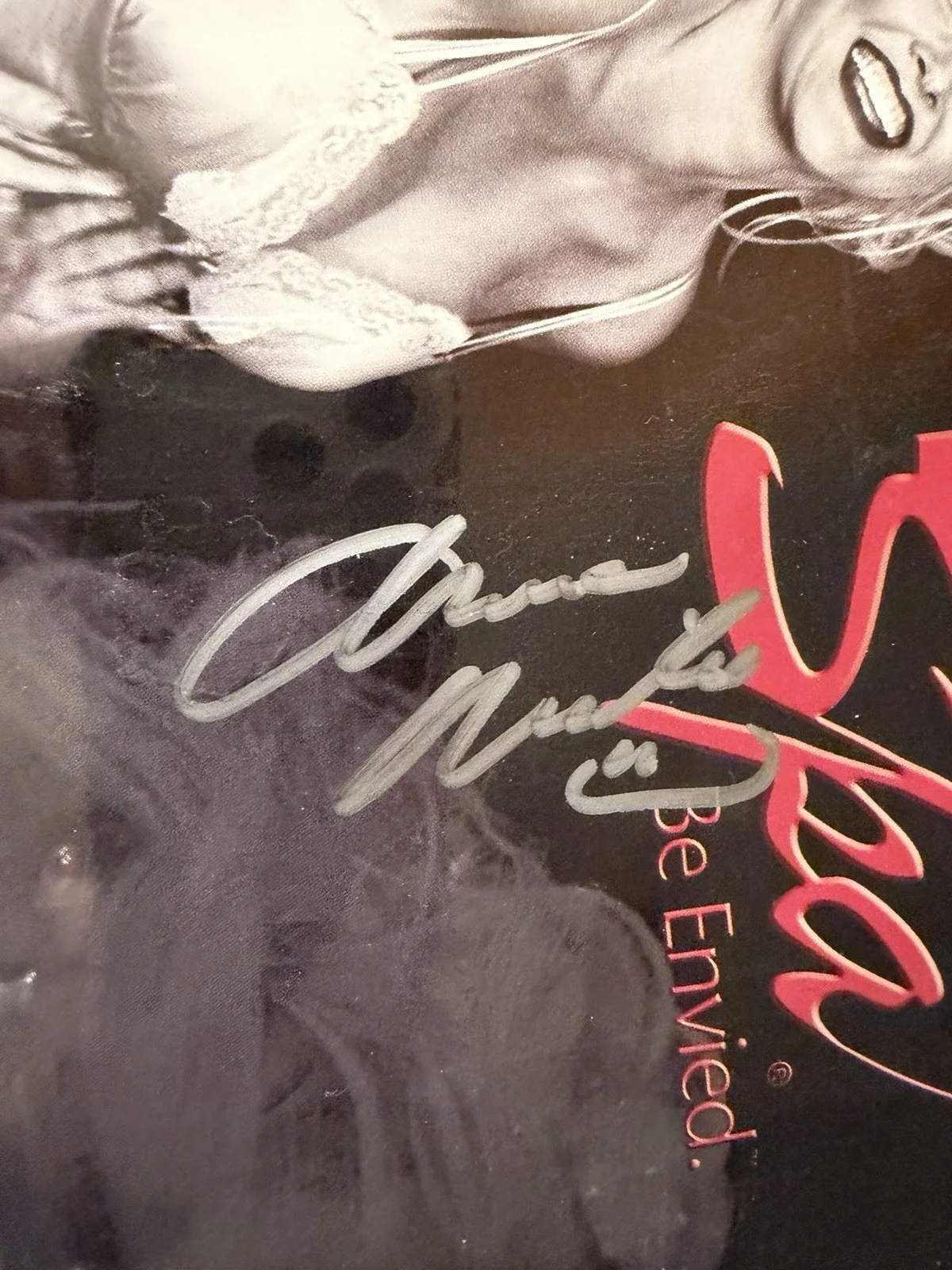 Anna Nicole Smith Signed TrimSpa Photo Beckett BAS LOA Autograph Authentic, image 2