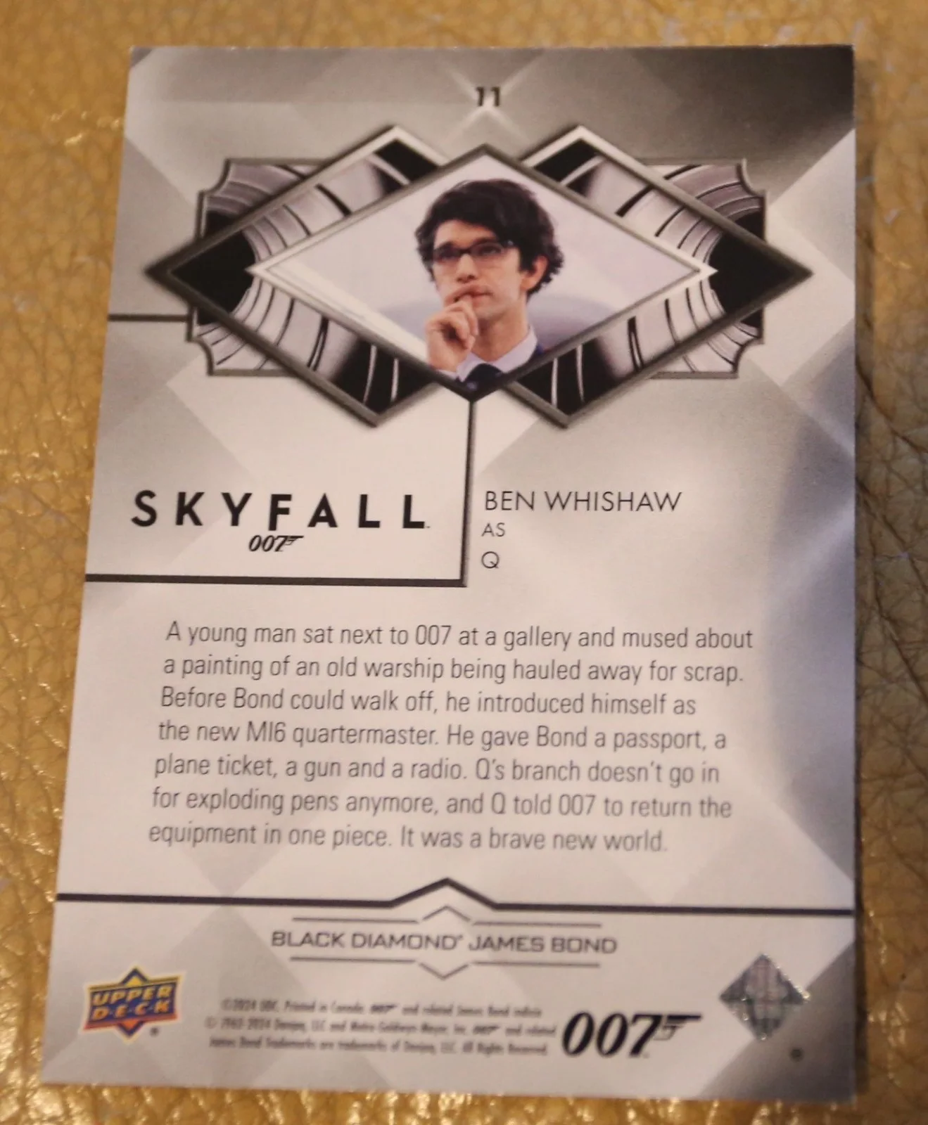 JAMES BOND NUMBER 169 of 199 BEN WHISHAW AS Q BLACK DIAMOND TRADING CARD, изображение 2