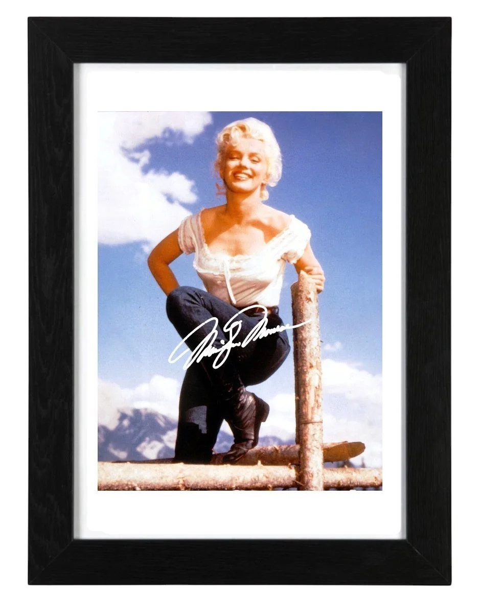 Maryilyn Monroe Signed Autograph 6X4 PHOTO Pre Print Film Actress, изображение 2