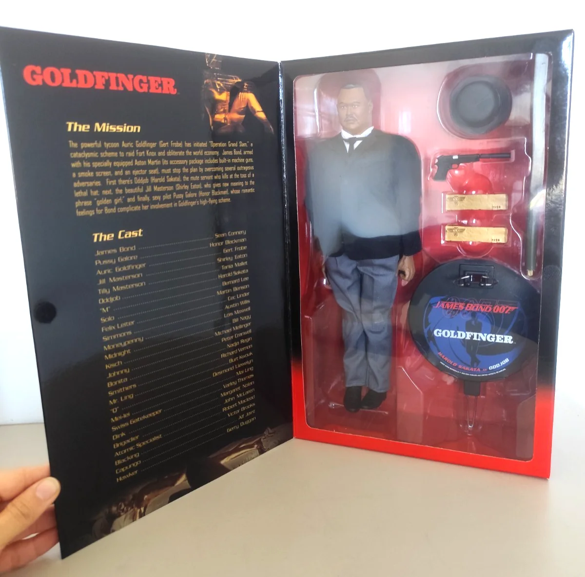 James Bond 007 Sideshow Goldfinger Oddjob Harold Sakata 12” Figure Sealed Boxed, image 2