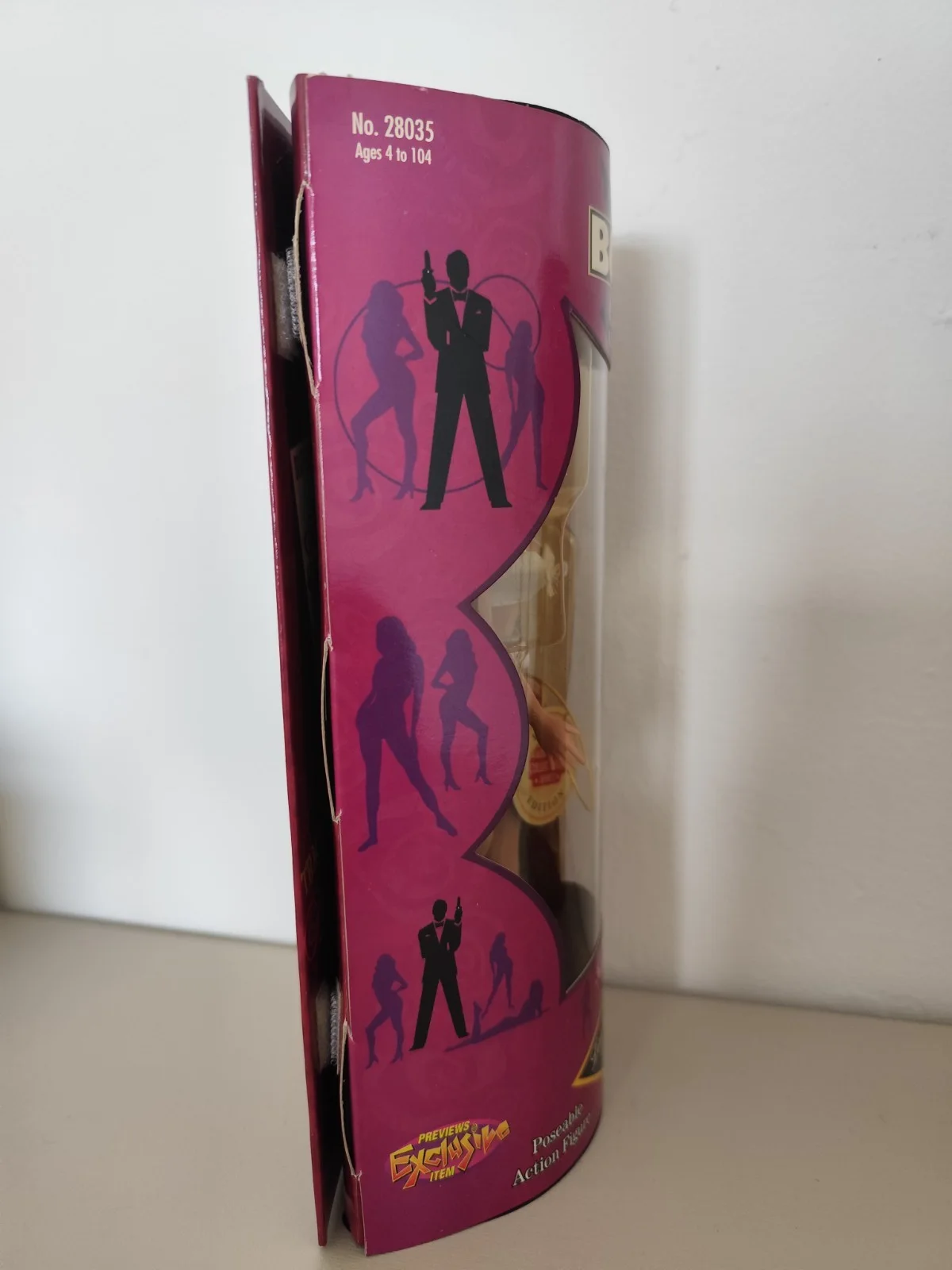 James Bond 007 Honey Ryder Figure Boxed Exclusive Premiere Ltd Edition 1997 Doll, image 4