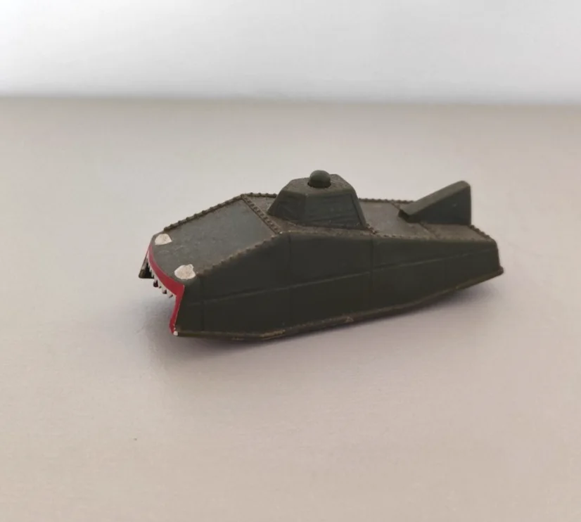 Vintage 1965 Gilbert James Bond Dr No Dragon Tank Vehicle & Figure 007 Toy Set, изображение 2