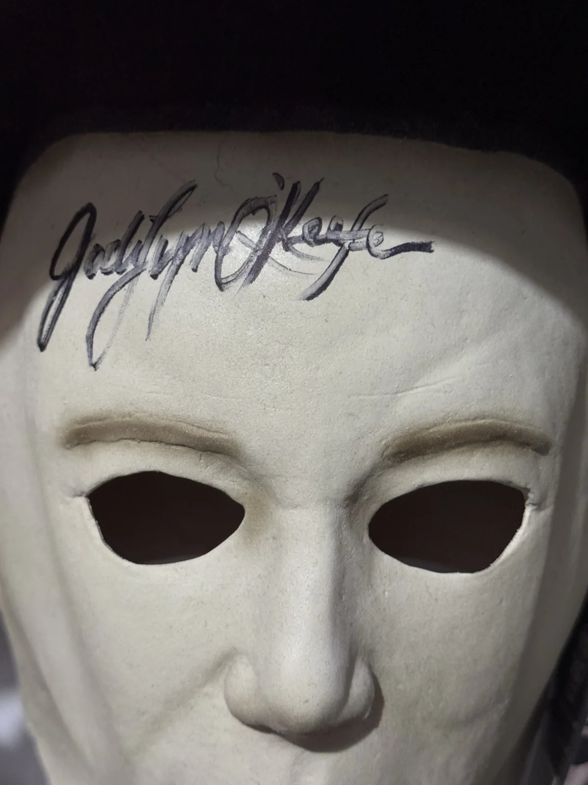 Halloween H20 Michael Myers Mask With Stand Signed By Jodi Lyn O’Keefe, image 2