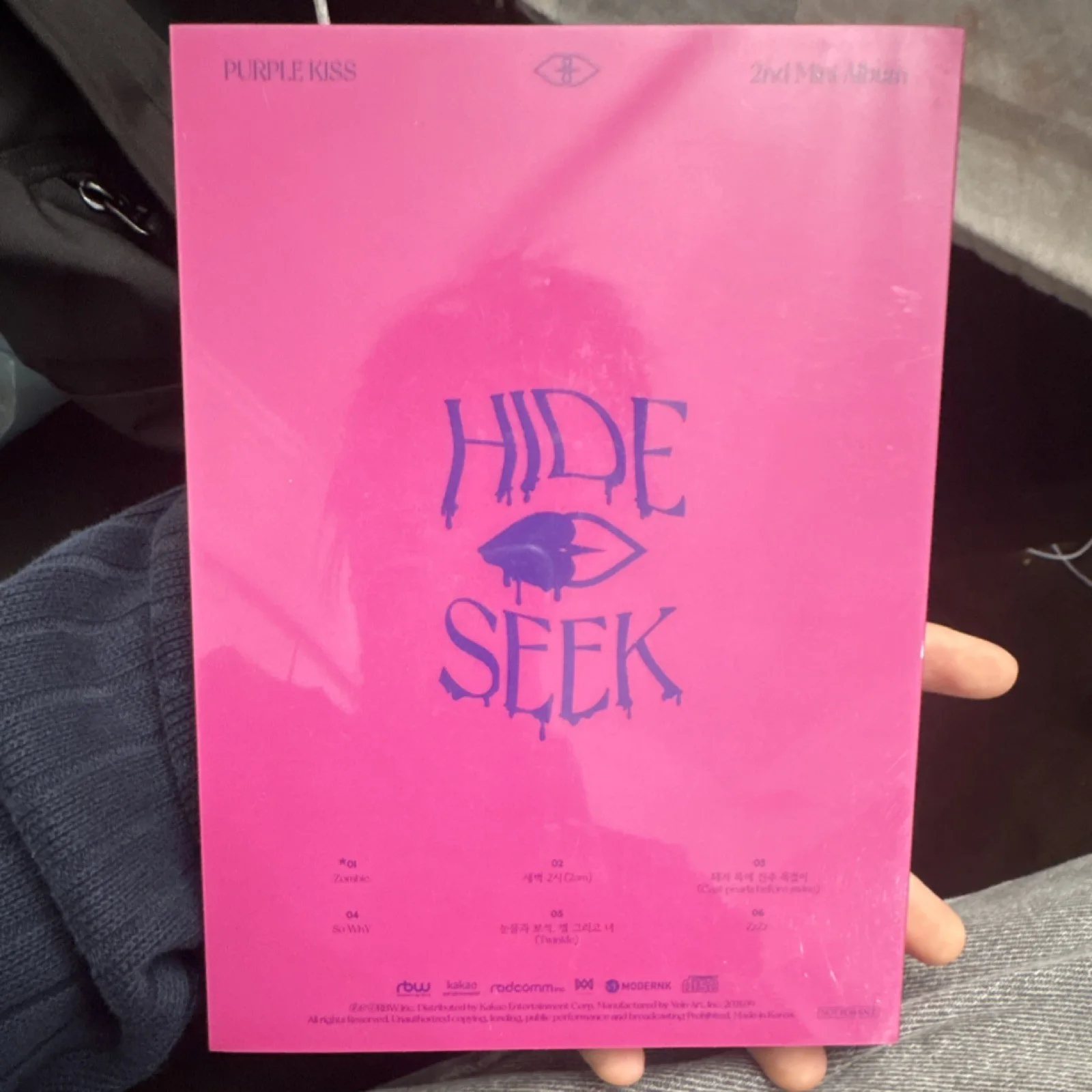 Purple Kiss Hide & Seek 2nd Mini Album Autographed Original Music Collectible, изображение 2
