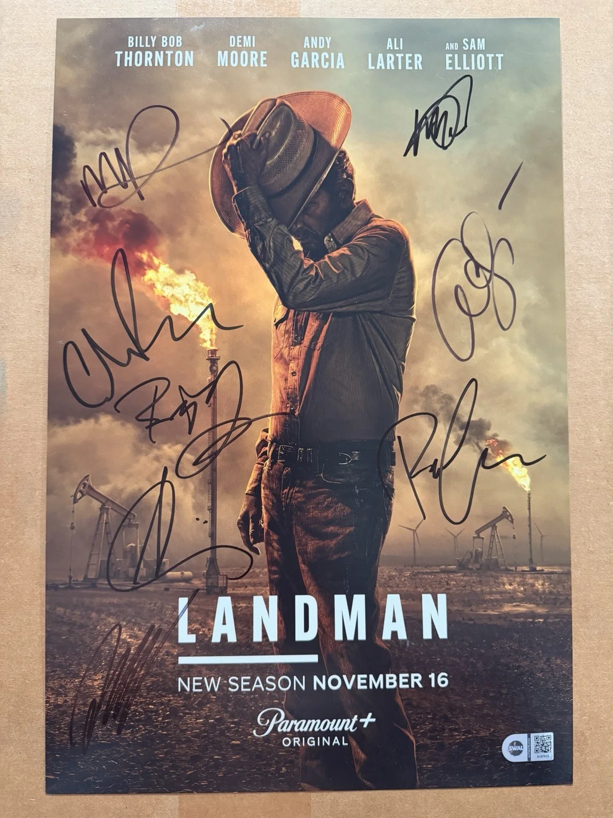 8 Signed Landman Billy Bob Thornton Ali Larter Michelle Randolph Autograph SWAU, image 2