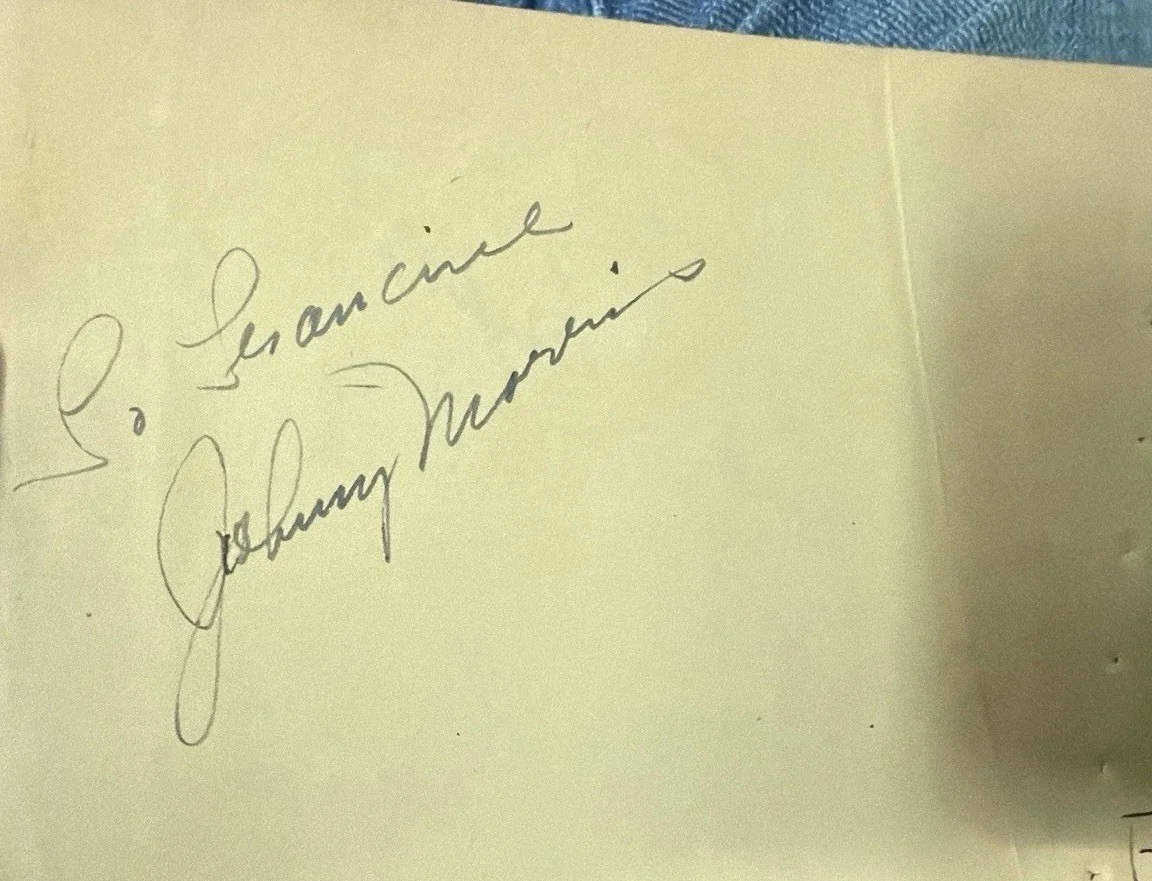 Shirley Temple, Johnny Morris — SHIRLEY TEMPLE & JOHNNY MORRIS Dual Signed Vintage Album Page 1940s Inscribed, изображение 2