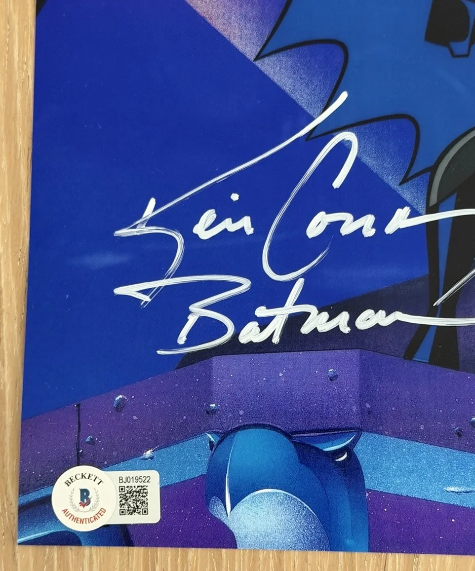 Kevin Conroy — KEVIN CONROY SIGNED BATMAN THE ANIMATED SERIES 8X10 PHOTO BAS BECKETT, image 2