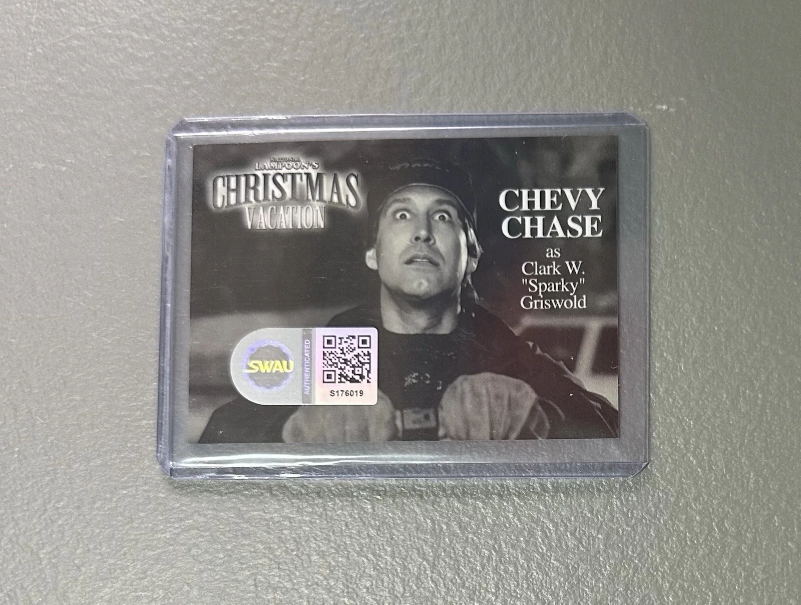 Chevy Chase — Chevy Chase Christmas Vacation Signed Griswold Custom Trading Card SWAU COA, image 5