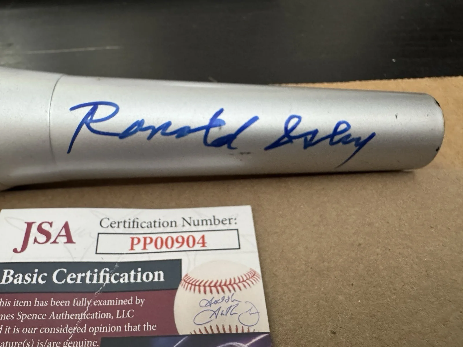 Ronald Isley Signed Microphone JSA COA The Isley Brothers Autograph Mic, image 2